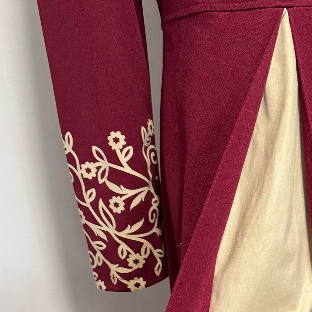 Women’s Elegant Maroon and Cream Maxi Dress - Picture 7 of 12